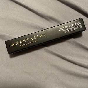 Anastasia Beverly Hills - Pure Hollywood